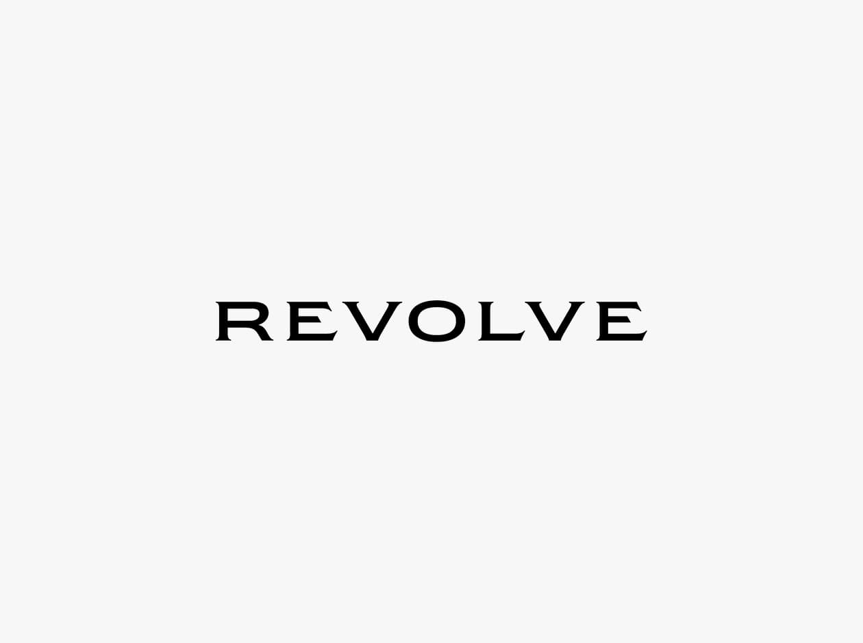 Revolve（リボルブ）