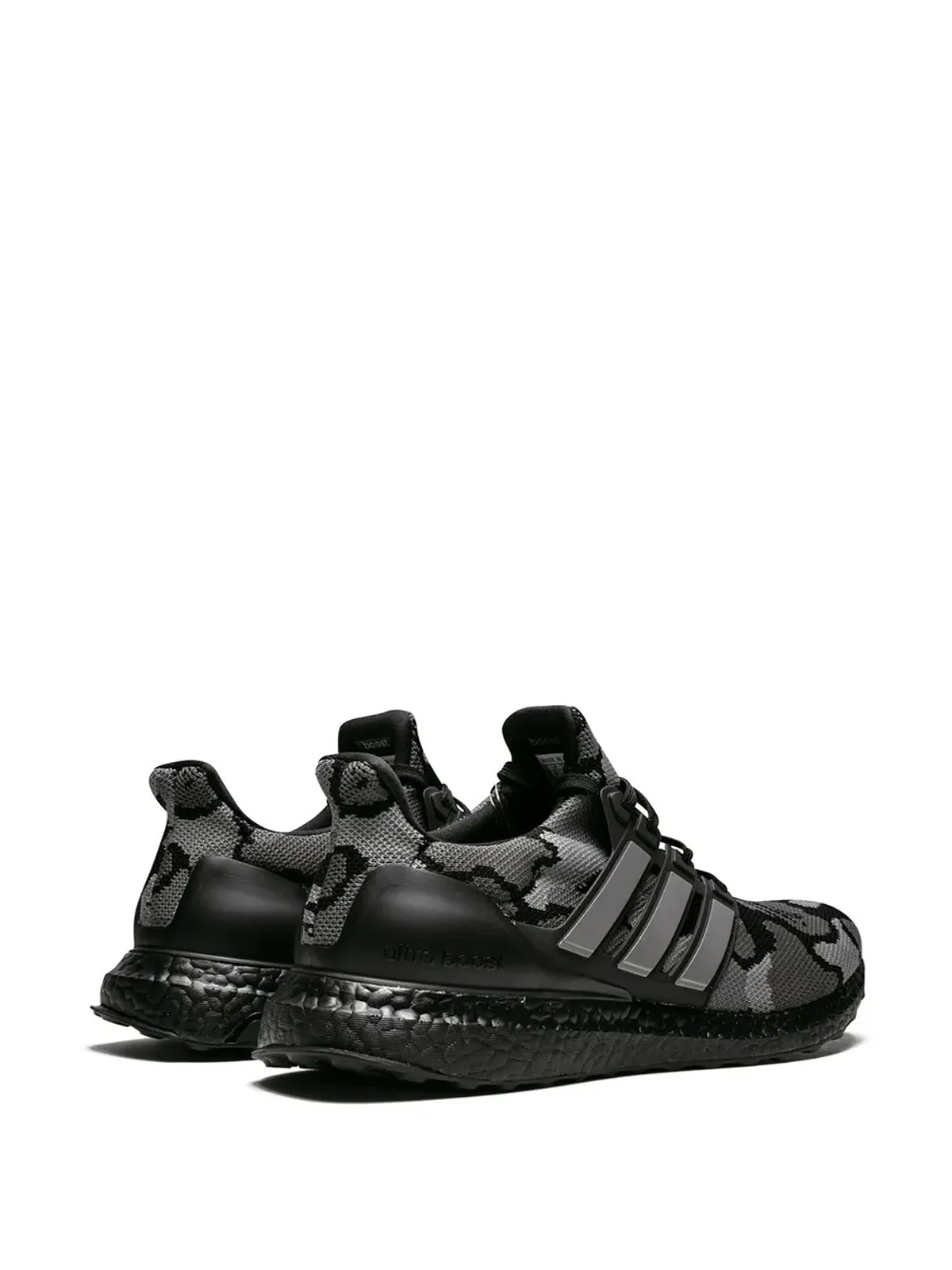 adidas x BAPE Ultraboost 1st Camo Black スニーカー - 画像3