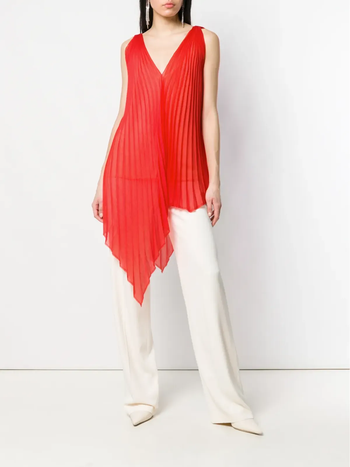 Poiret アシンメトリックプリーツトップ - 画像2