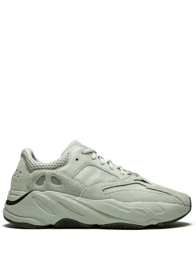 adidas Yeezy adidas Yeezy Boost 700 Salt スニーカーの商品画像