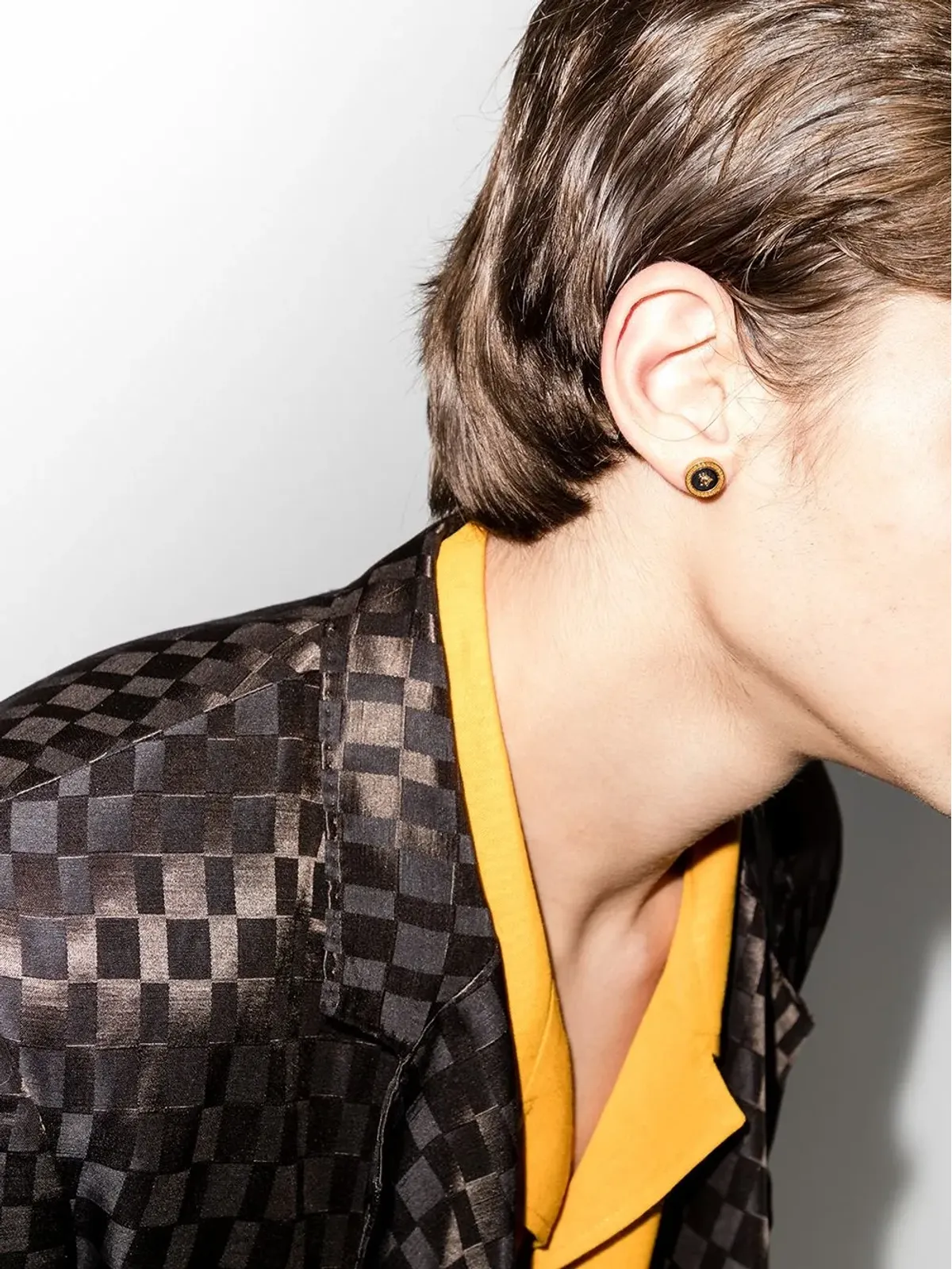 Versace メデューサ エナメル スタッドピアス - ゴールド - 画像2