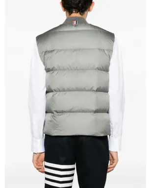 Thom Browne 4-bar マットナイロン ダウン ベスト - サムネイル4