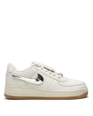 Nike エアフォース1 ロー スニーカー - サムネイル1