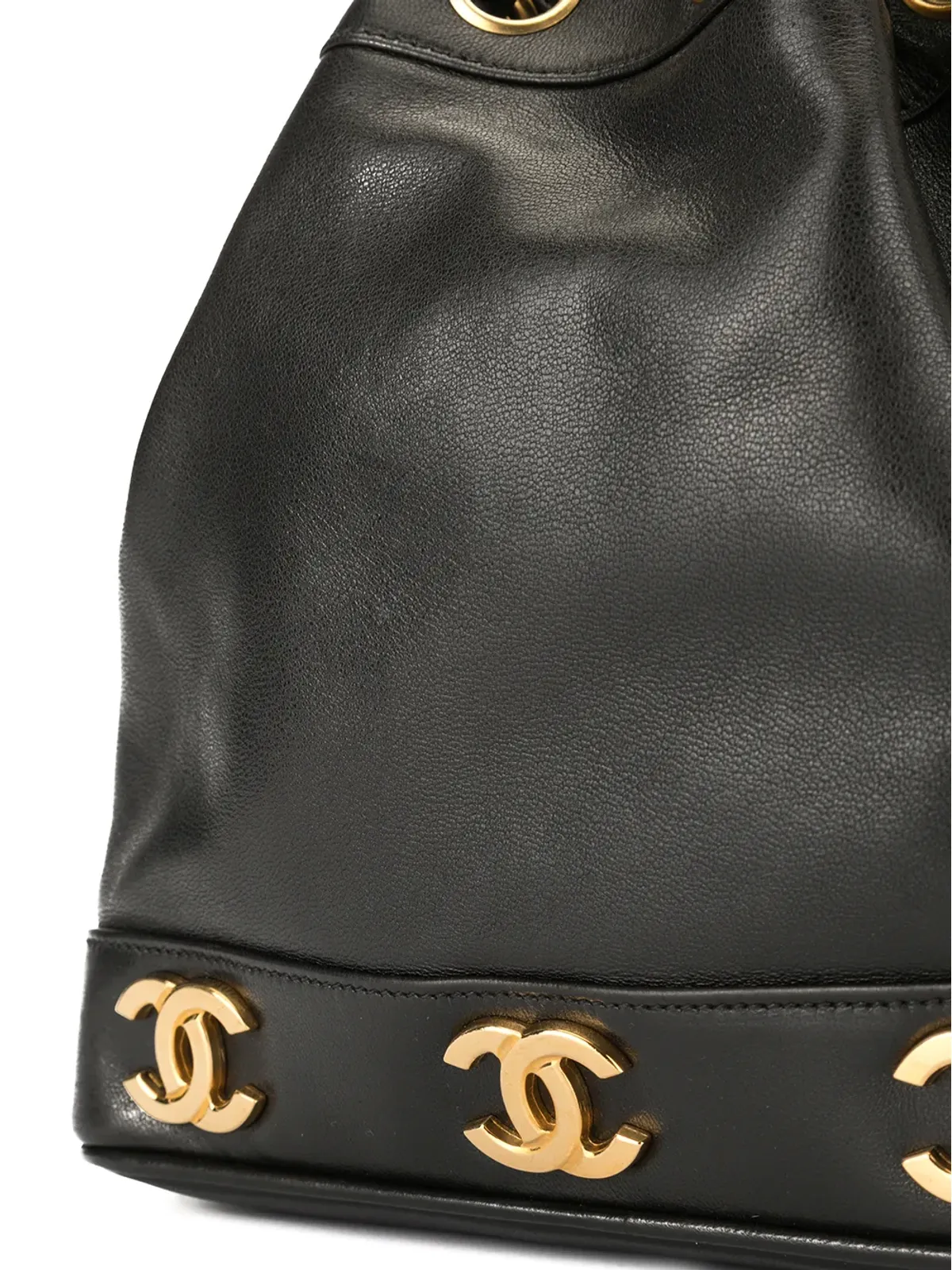 CHANEL ビンテージ CCロゴチェーン ドローストリング バケットバッグ - 画像4