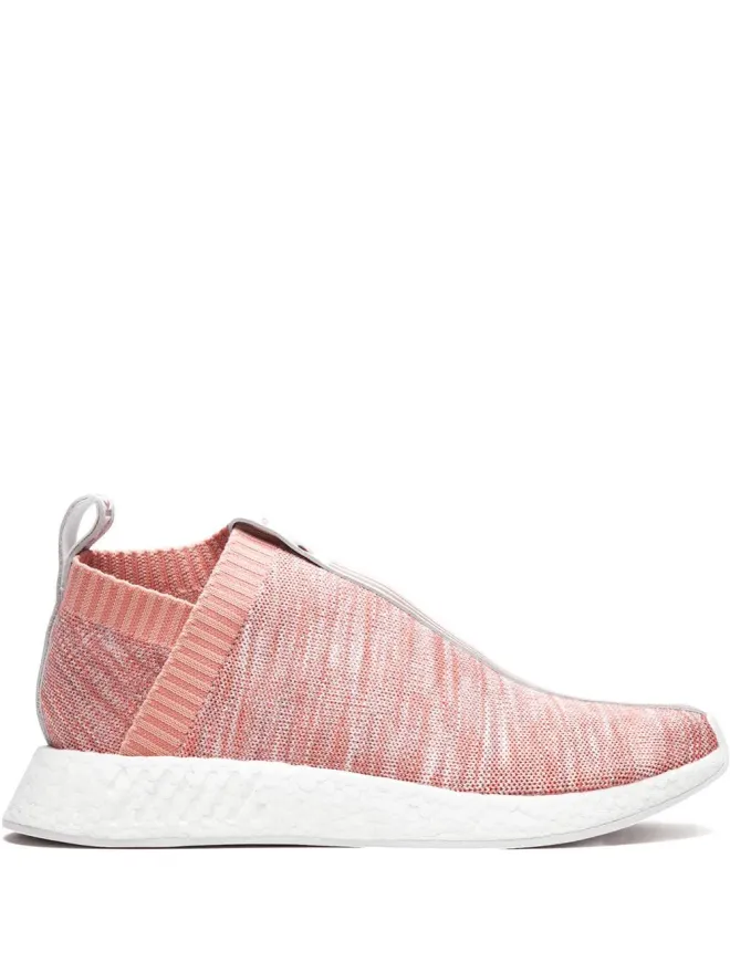 adidas adidas x KITH x Naked NMD_CS2 Primeknit SE スニーカー - ピンクの商品画像