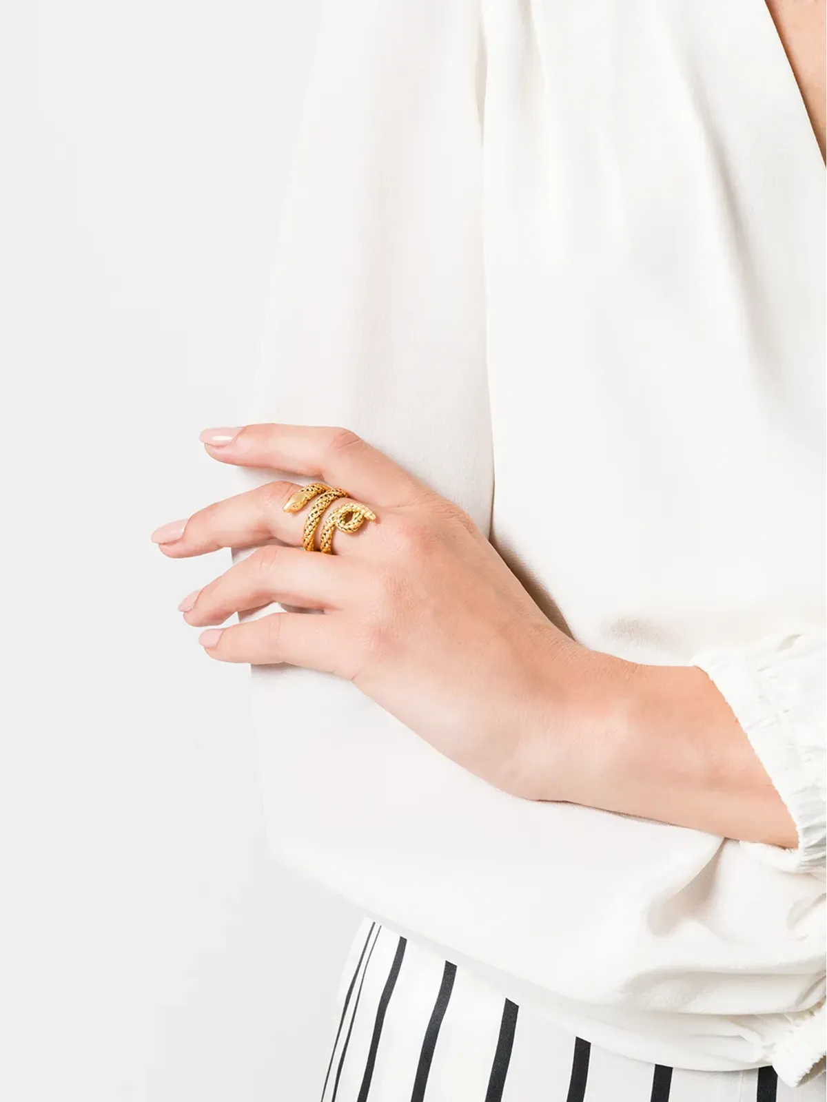Aurelie Bidermann ラップアラウンド・スネークリング - 画像2