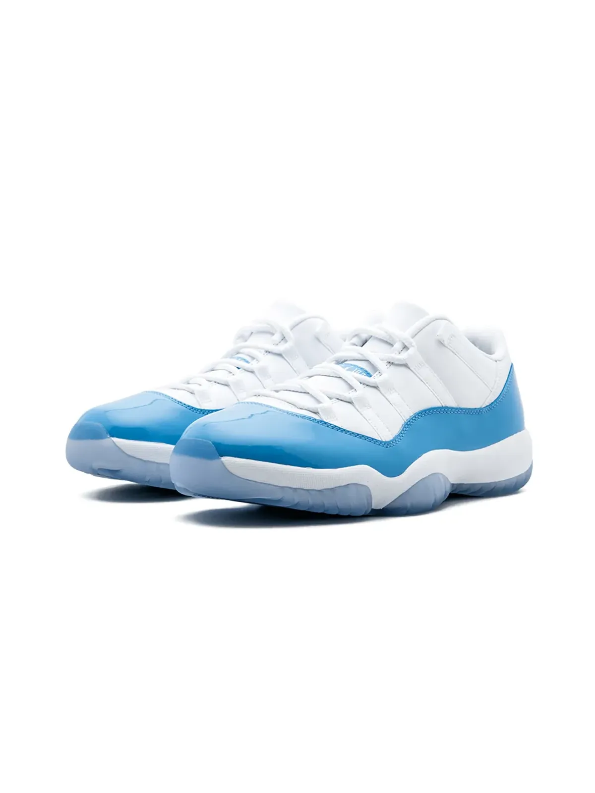 Jordan エアジョーダン11 レトロ ロー UNC スニーカー - 画像2