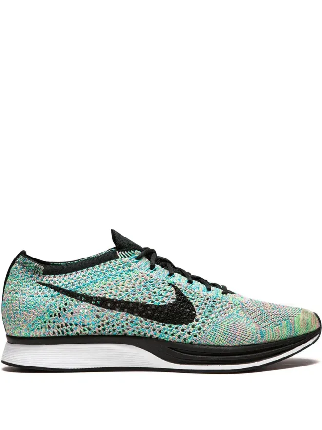 Nike Nike フライニット レーサー マルチカラー 2.0 スニーカーの商品画像