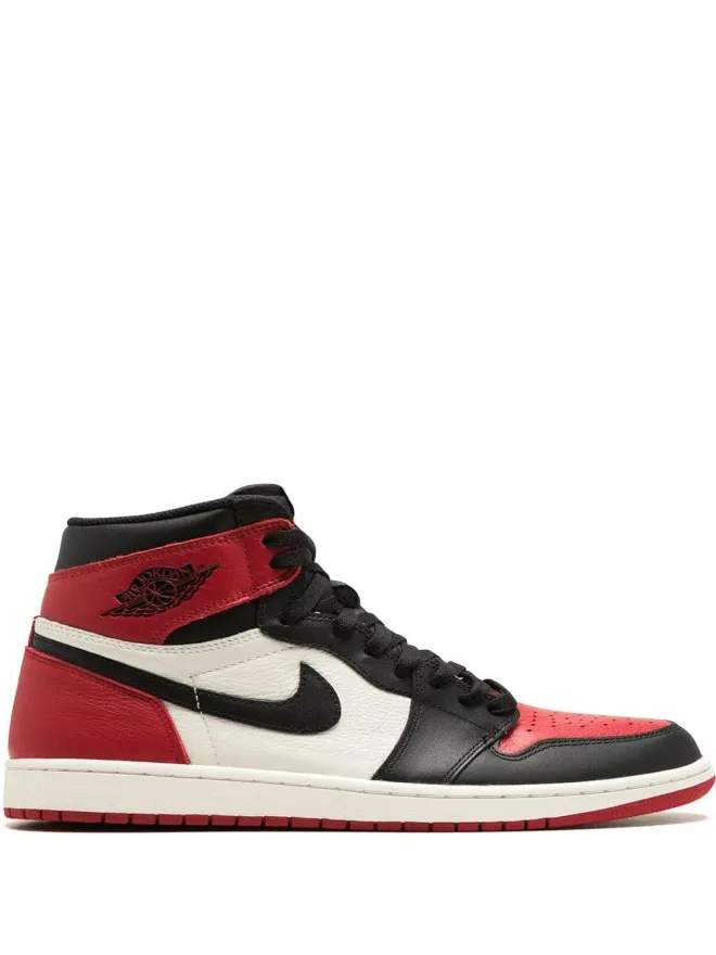 Jordan Jordan ジョーダン 1 Retro High 'Bred Toe' スニーカーの商品画像