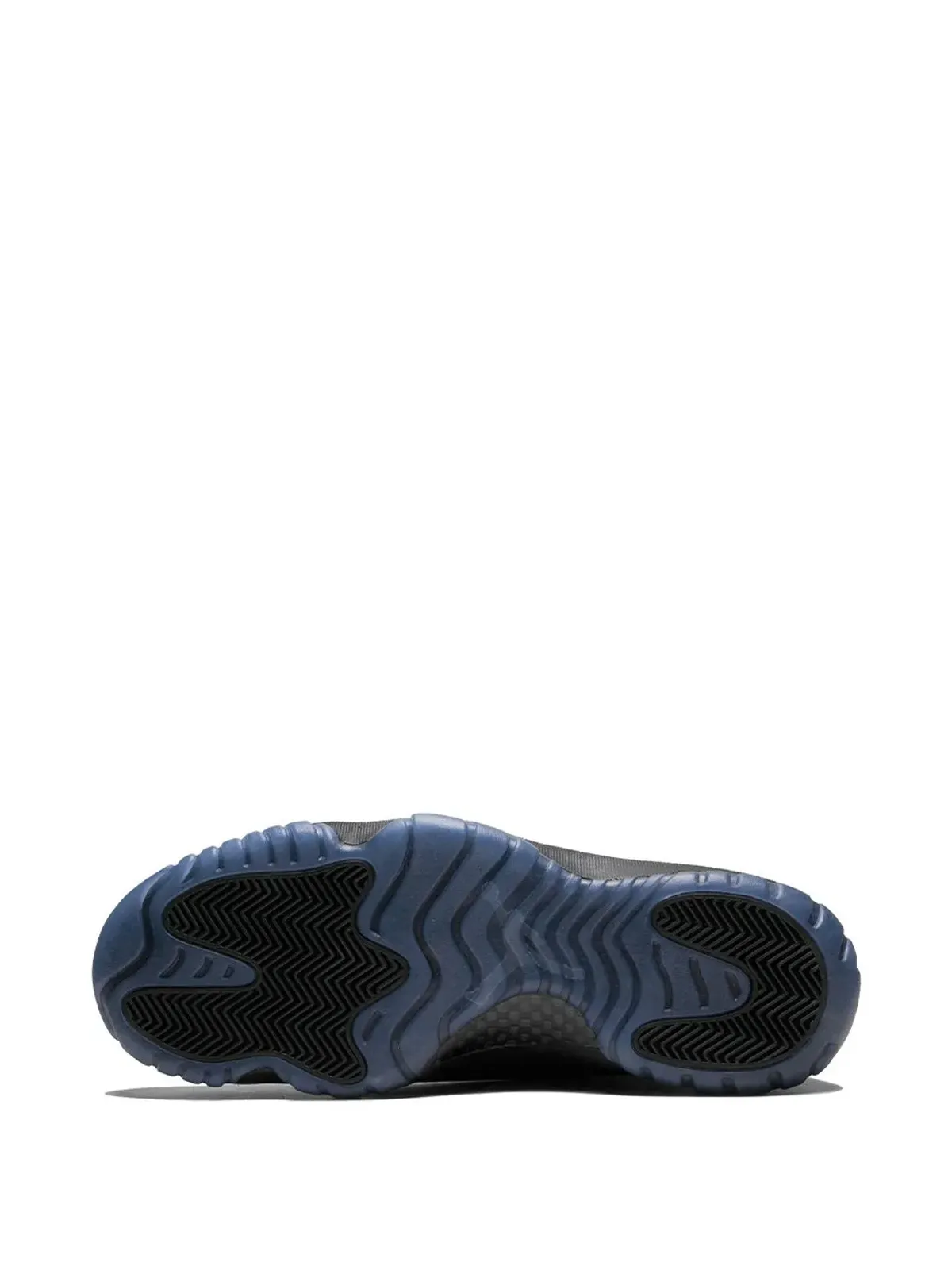Jordan エアジョーダン 11 レトロ Cap and Gown スニーカー - 画像5