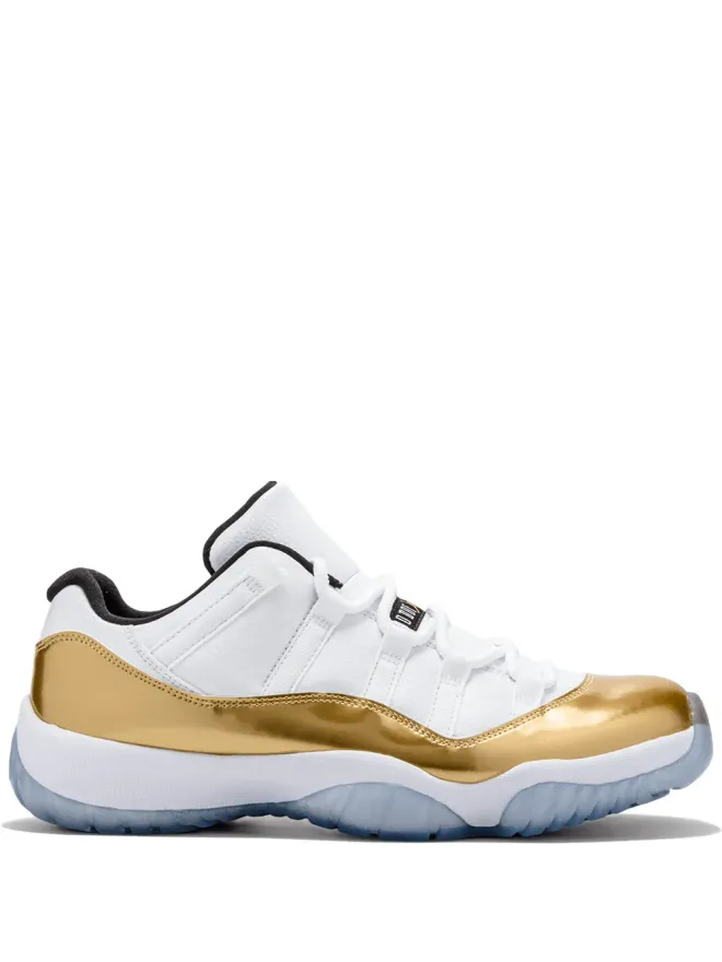 Jordan Jordan エアジョーダン 11 レトロ ロー Closing Ceremony スニーカー ホワイトの商品画像