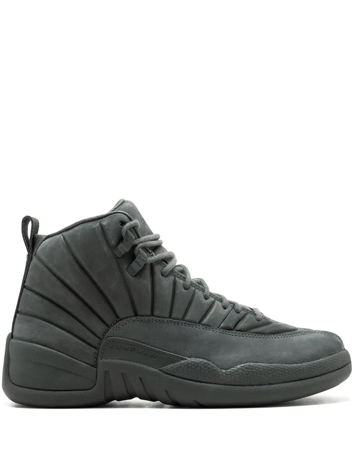 Jordan Public School NY Air Jordan 12 Retro スニーカー グレー - 画像1