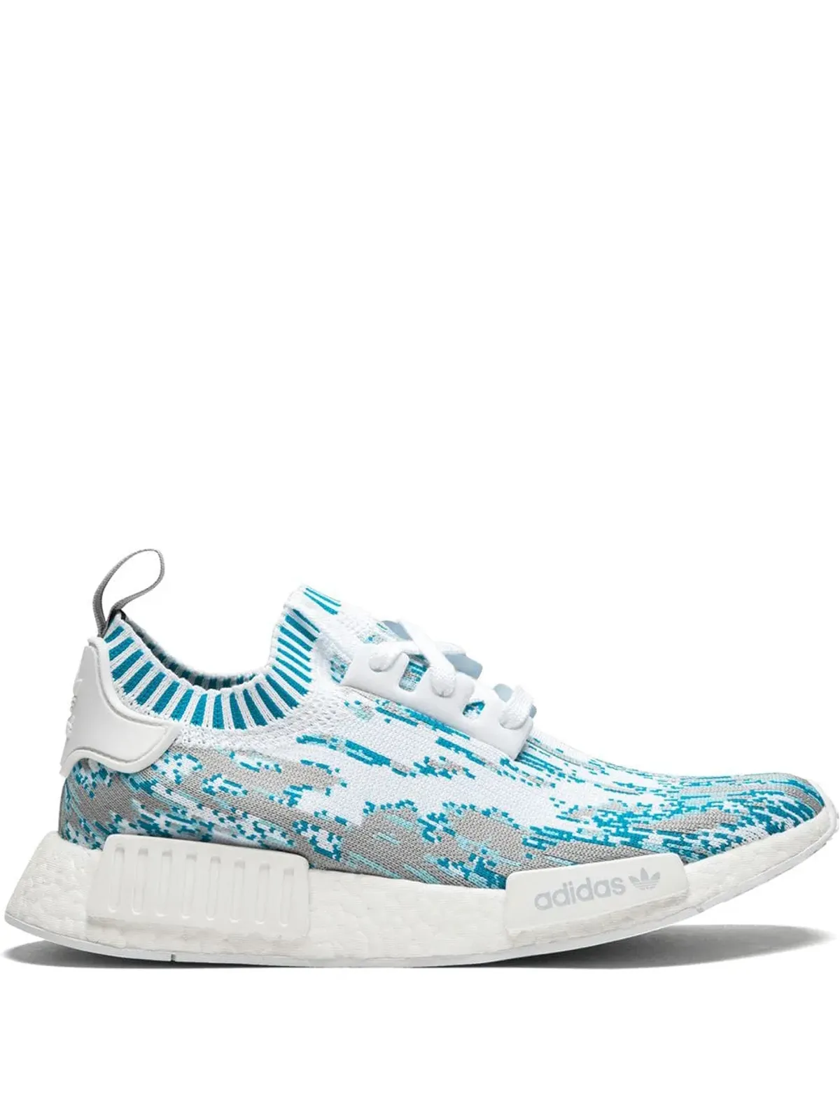 adidas NMD_R1 Primeknit「Datamosh」スニーカー（ホワイト） - 画像1
