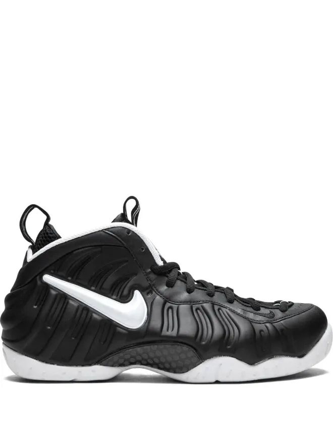Nike Nike エアフォームポジット プロ「Dr. Doom」スニーカーの商品画像
