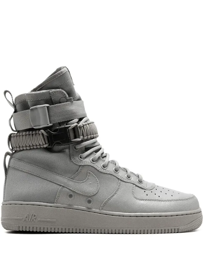 Nike Nike SF AF1 QS スニーカーの商品画像