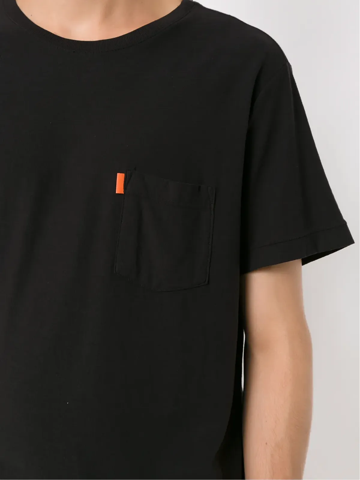 Osklen フロントポケット付きTシャツ - 画像5