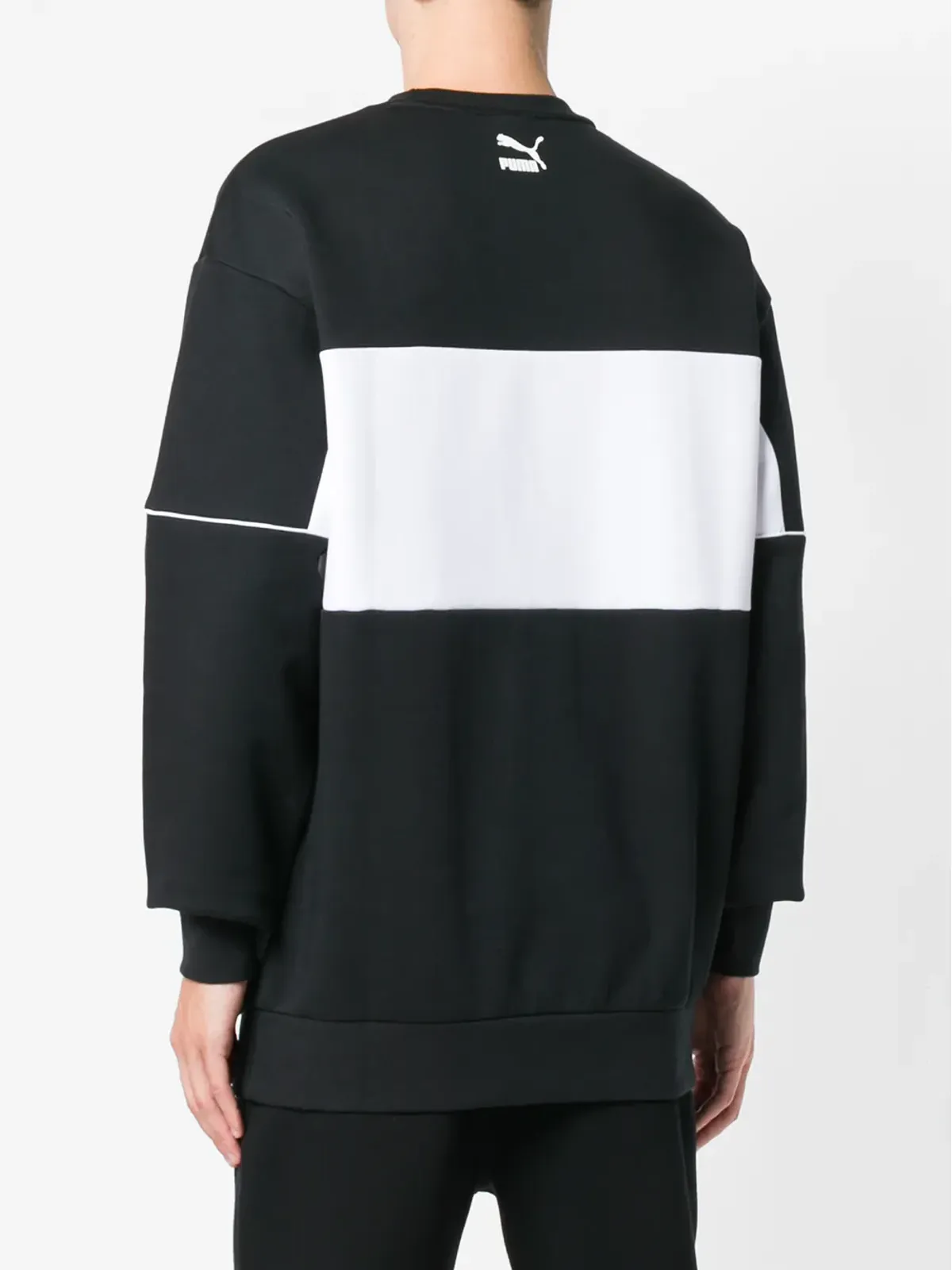 PUMA プリント入りスウェットシャツ - 画像4