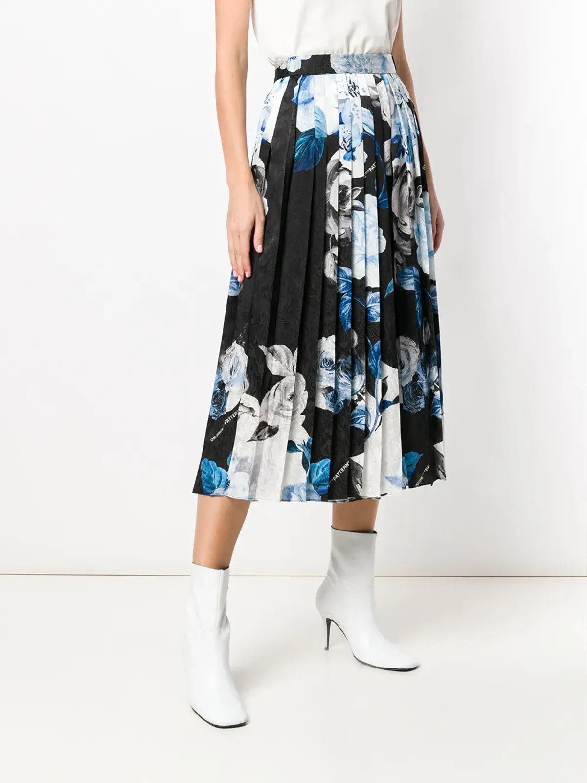 Off-White プリントプリーツスカート - ブラック - 画像3