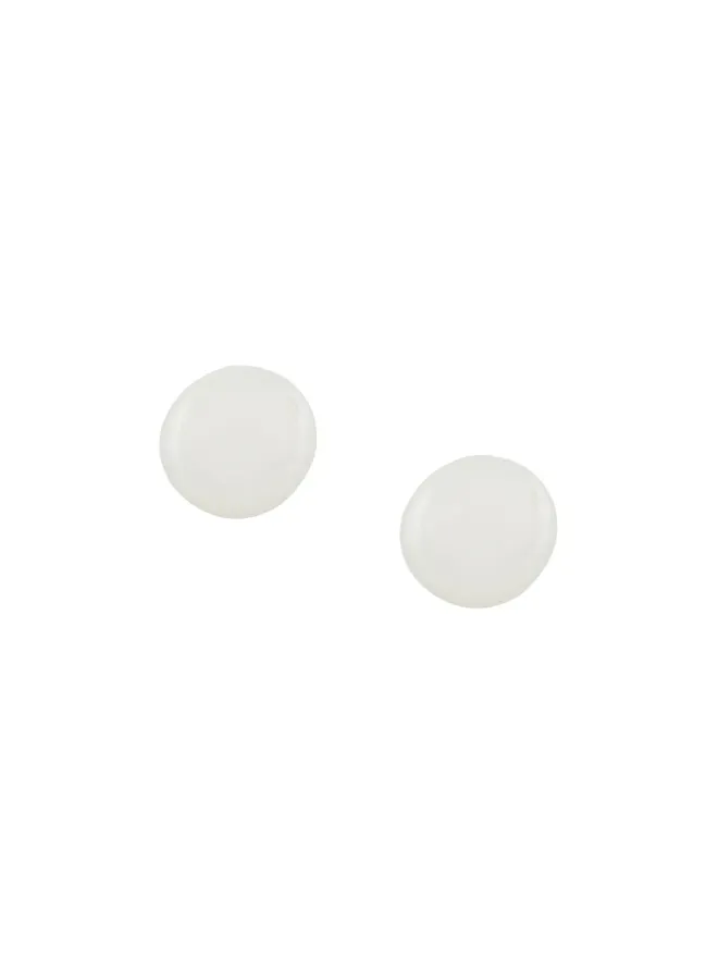 Wouters & Hendrix Gold Wouters & Hendrix Gold 18kt Yellow Gold Pearl Stud Earrings - Whiteの商品画像