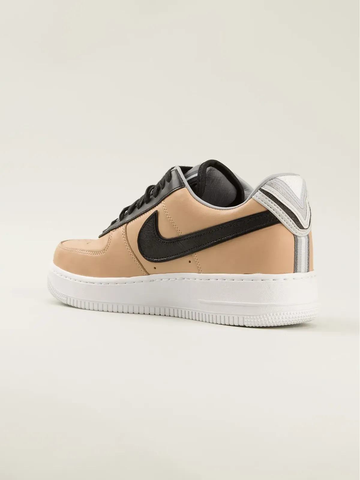 Nike リカルド・ティシ パック エアフォース1 ロー・トップ スニーカー - 画像3