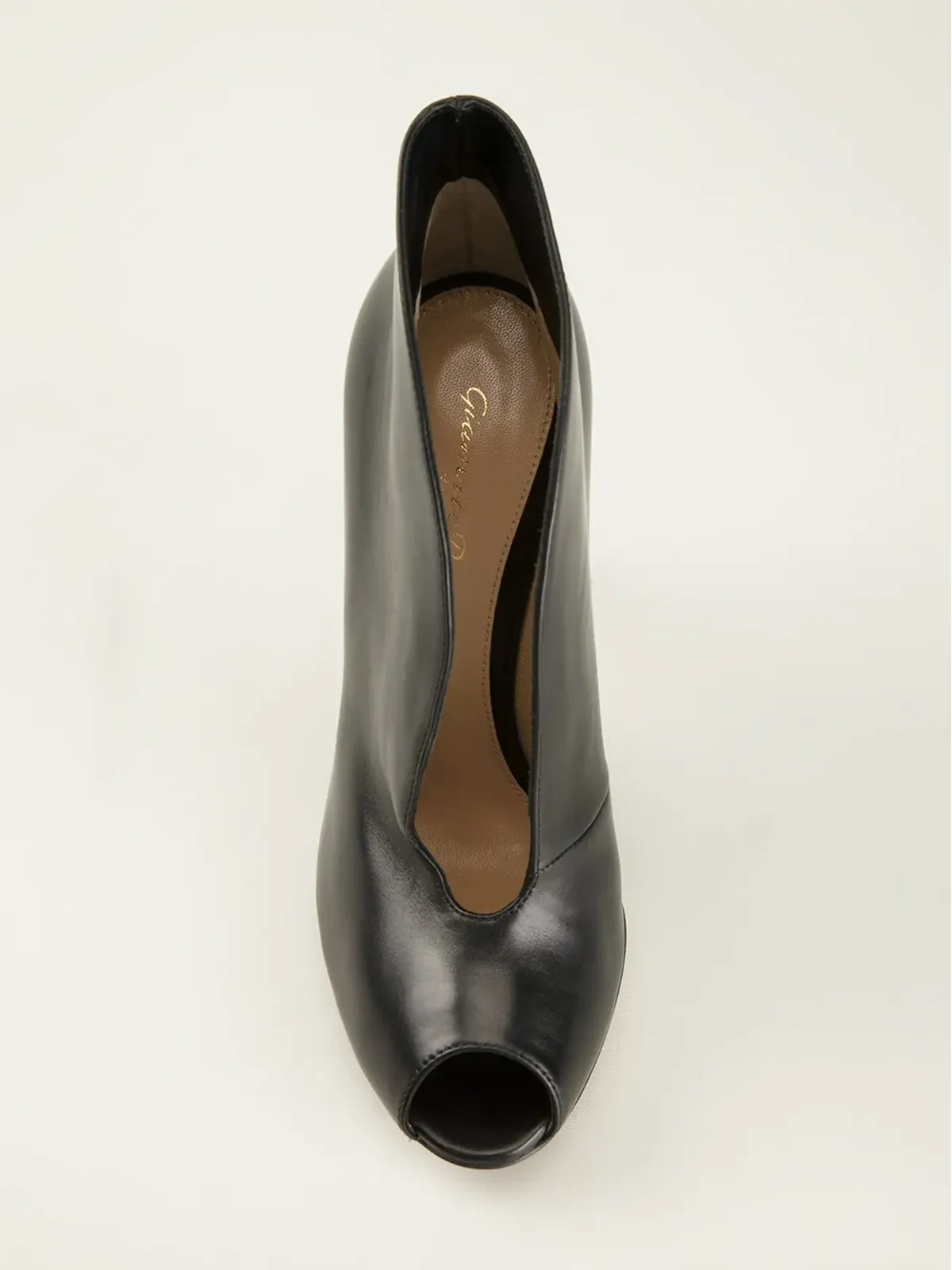 Gianvito Rossi ヴァンプパンプス - 画像4