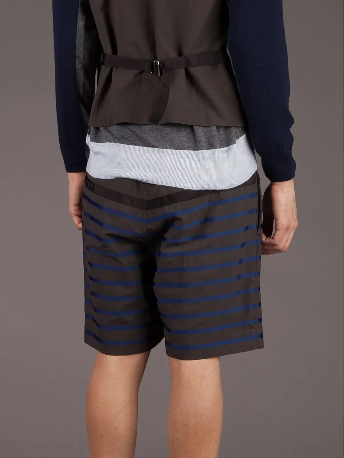 sacai ストライプショーツ - 画像4