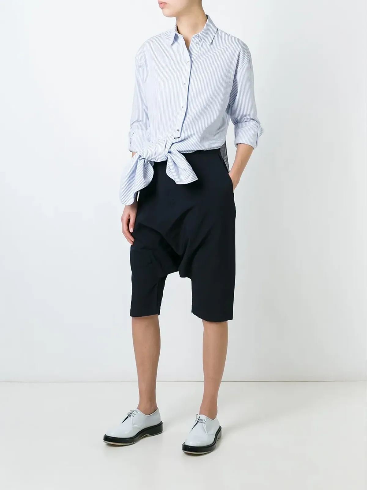 Comme Des Garçons Girl ドロップクロッチ膝丈ショーツ - 画像2