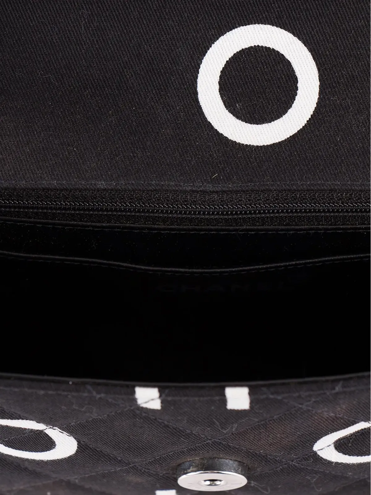 CHANEL Pre-Owned logo print quilted tote - Black - 画像2