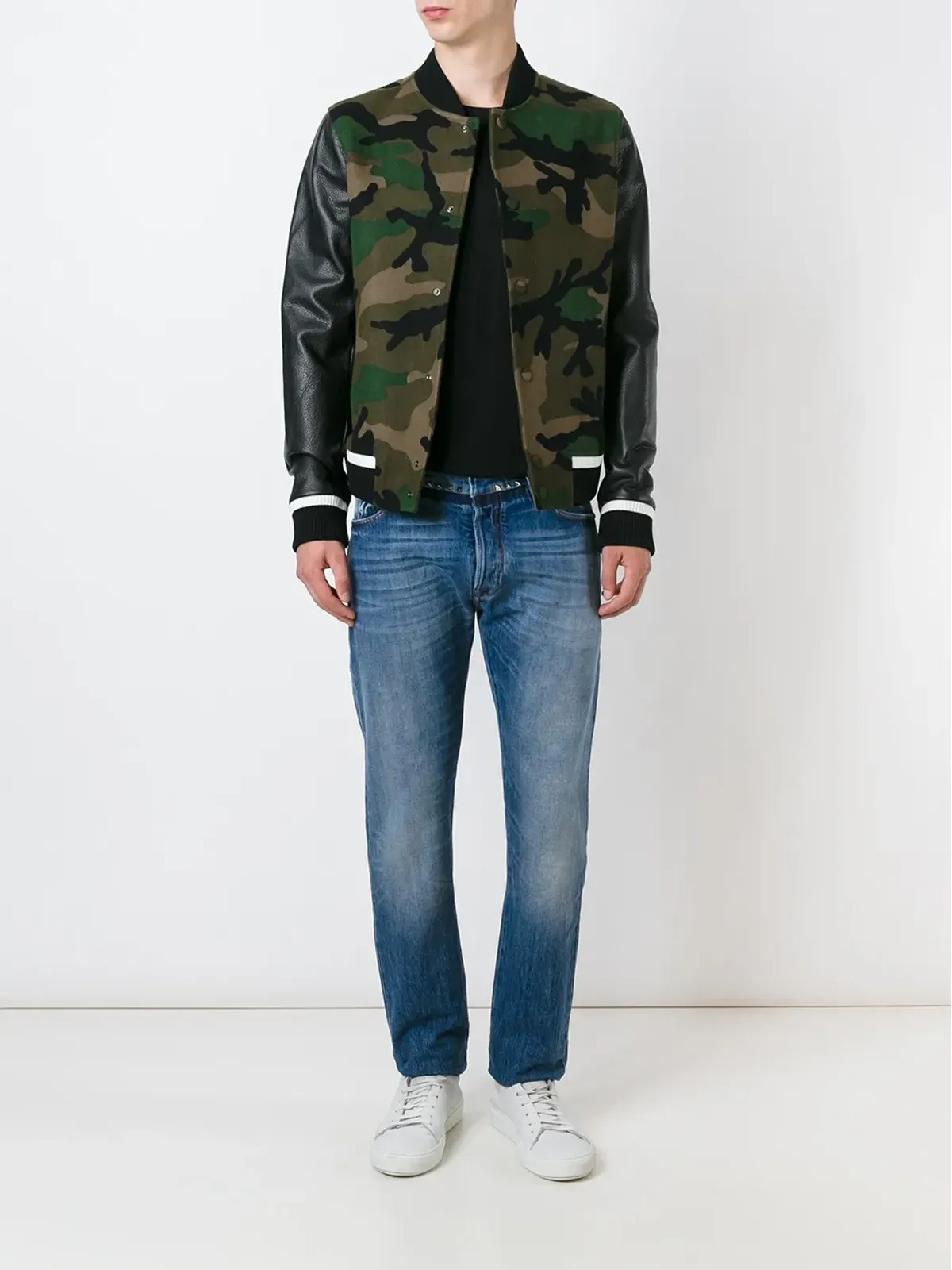 Valentino Garavani ロックスタッド カモフラージュ ボンバージャケット - 画像2