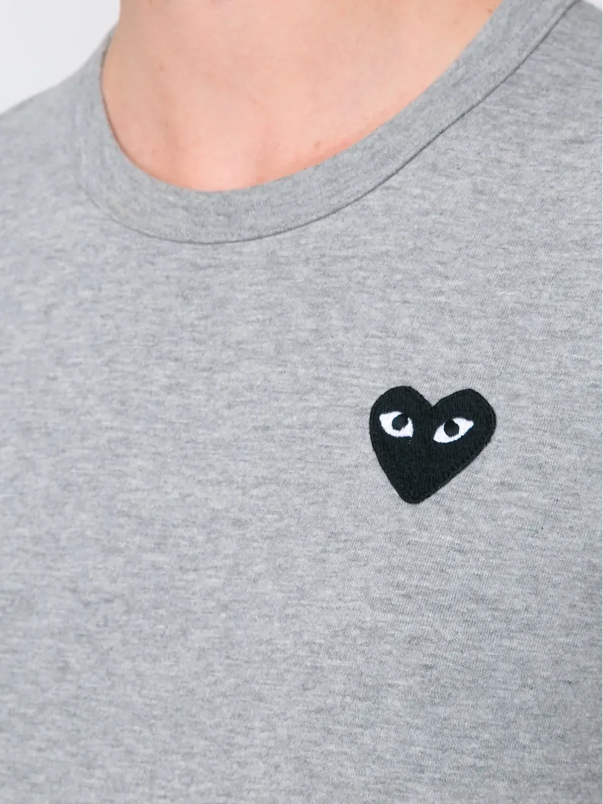 Comme Des Garçons Play 胸元パッチ付き長袖Tシャツ - Grey - 画像5