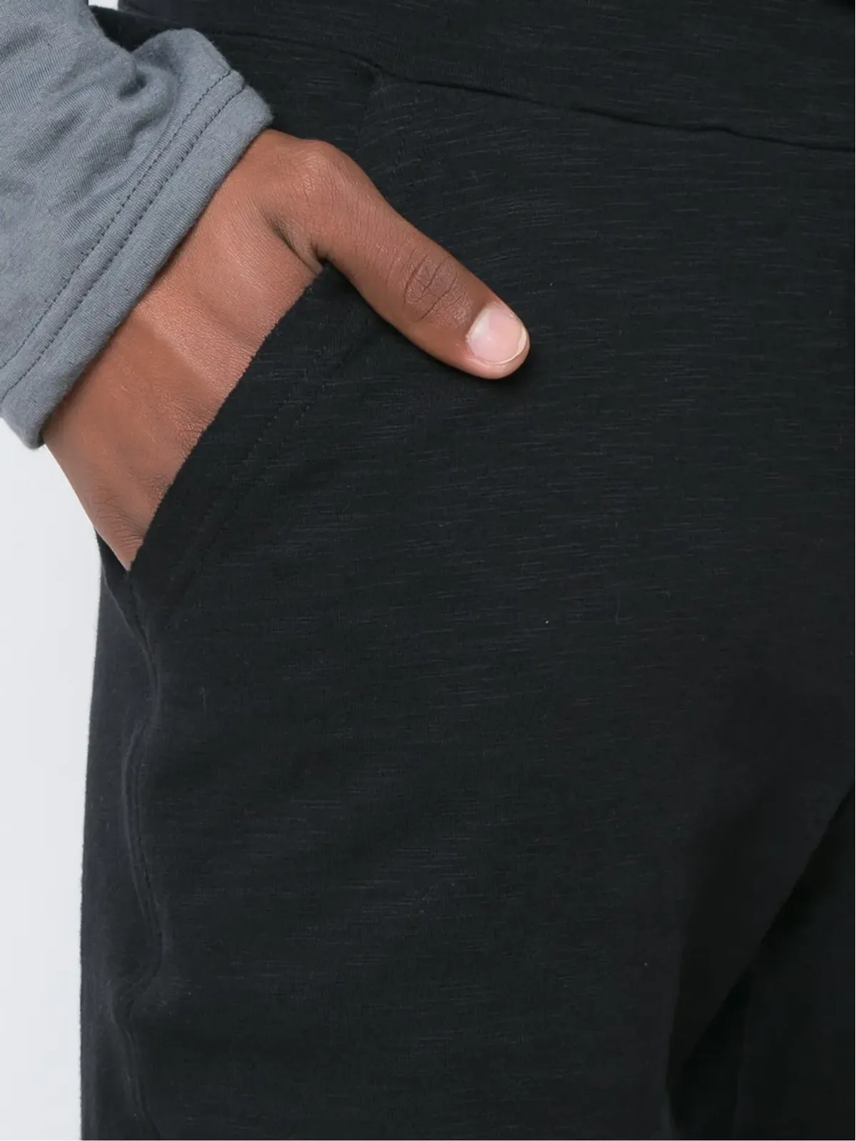 Amir Slama 刺繍ディテール 膝丈ショーツ ブラック - 画像5