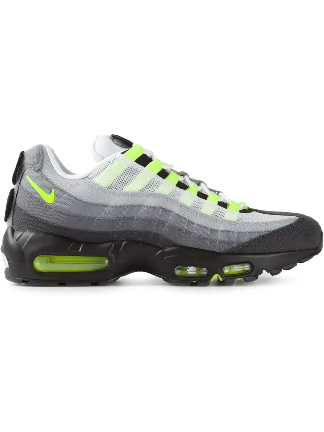 Nike Nike エアマックス 95 トレーナーの商品画像
