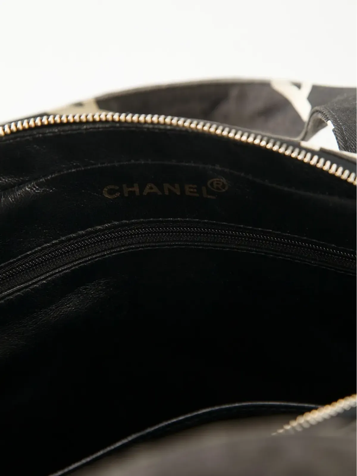CHANEL Pre-Owned ロゴプリントキャンバスハンドバッグ - 画像5
