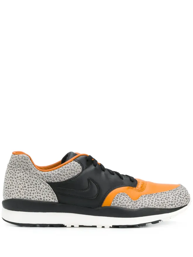 Nike Nike Air Safari QS スニーカー - イエローの商品画像