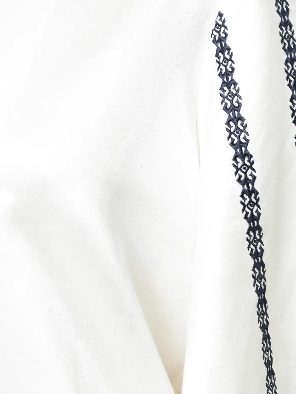 Zeus+Dione 刺繍入りワイドスリーブブラウス - 画像5