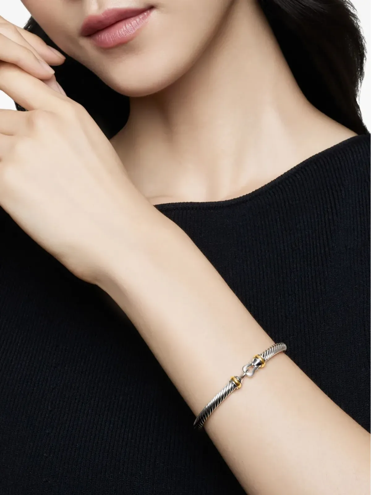 David Yurman 18Kイエローゴールドとスターリングシルバー バックル クラシック ケーブル ブレスレット - 画像3
