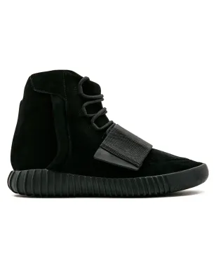adidas Yeezy Boost 750 トリプルブラック スニーカー - サムネイル1