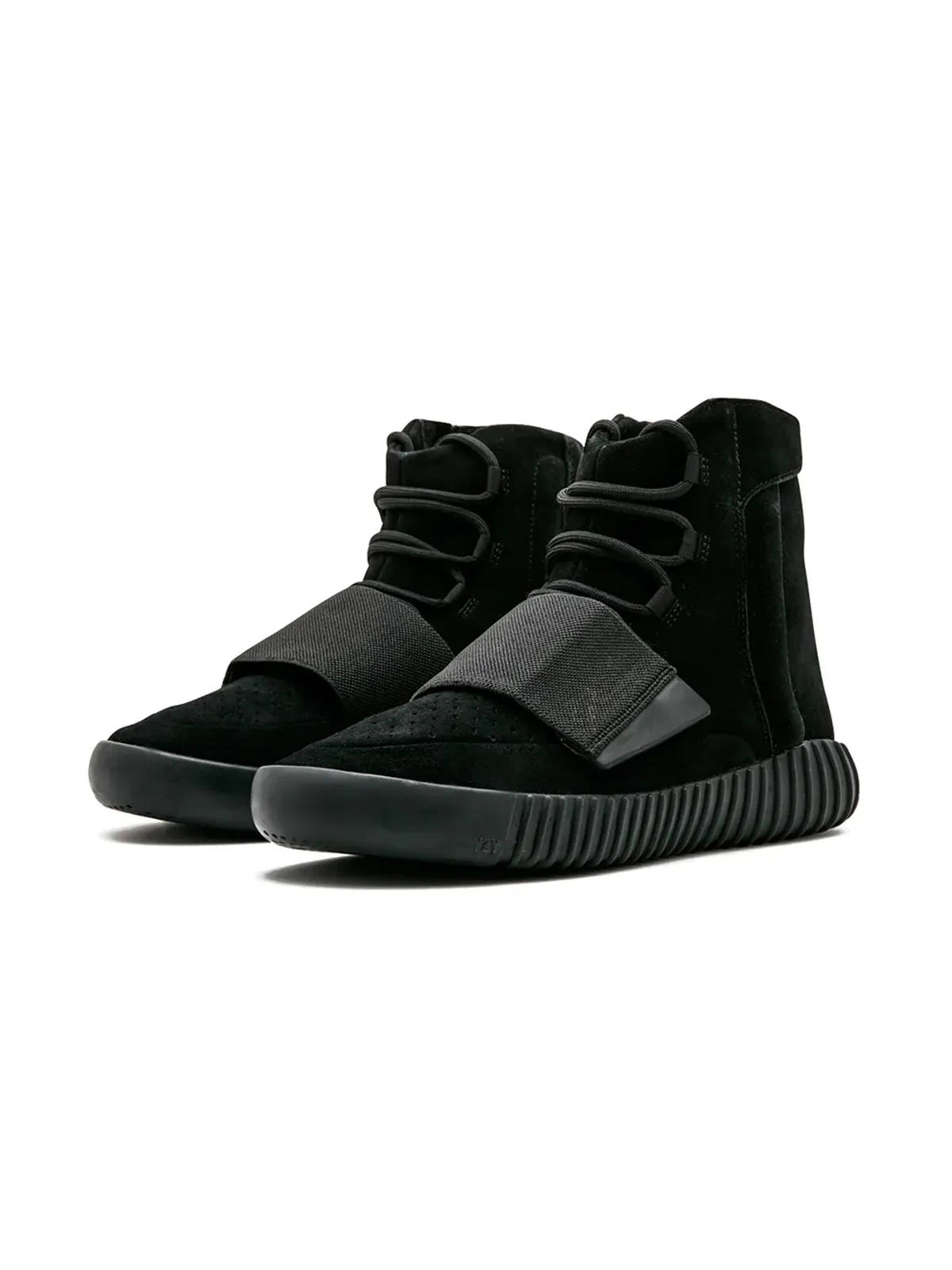 adidas Yeezy Boost 750 トリプルブラック スニーカー - 画像2