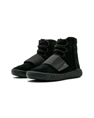 adidas Yeezy Boost 750 トリプルブラック スニーカー - サムネイル2