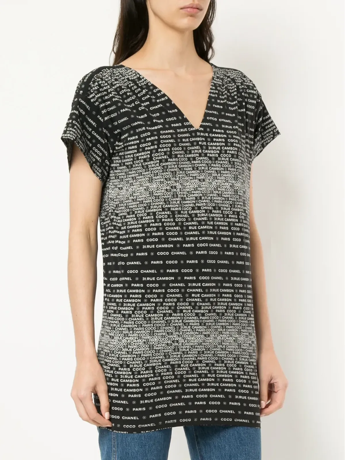 CHANEL ビンテージ 2009 ロゴプリントVネックTシャツ - 画像3