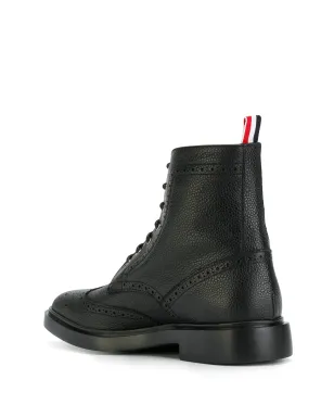 Thom Browne ウィングチップブローグブーツ（ブラック） - サムネイル3
