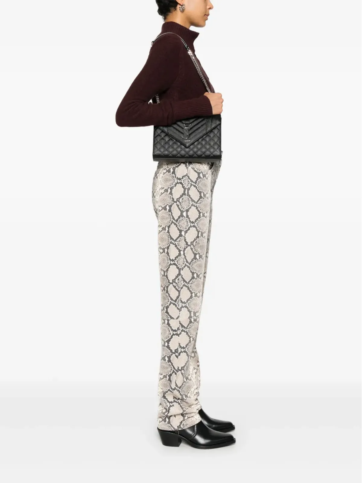 Saint Laurent エンベロープショルダーバッグ（ブラック） - 画像2