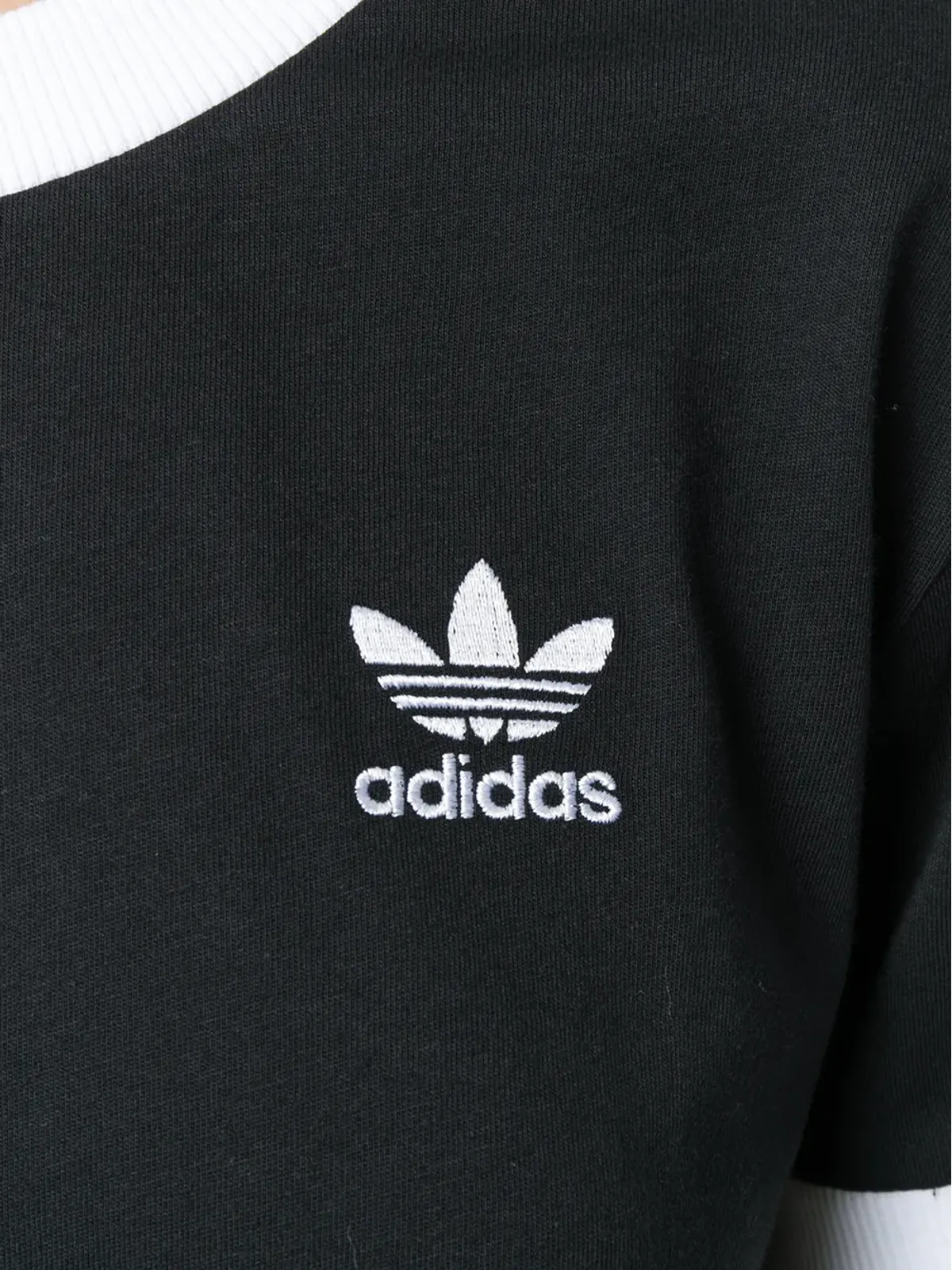 adidas クラシックストライプディテールTシャツ - 画像5