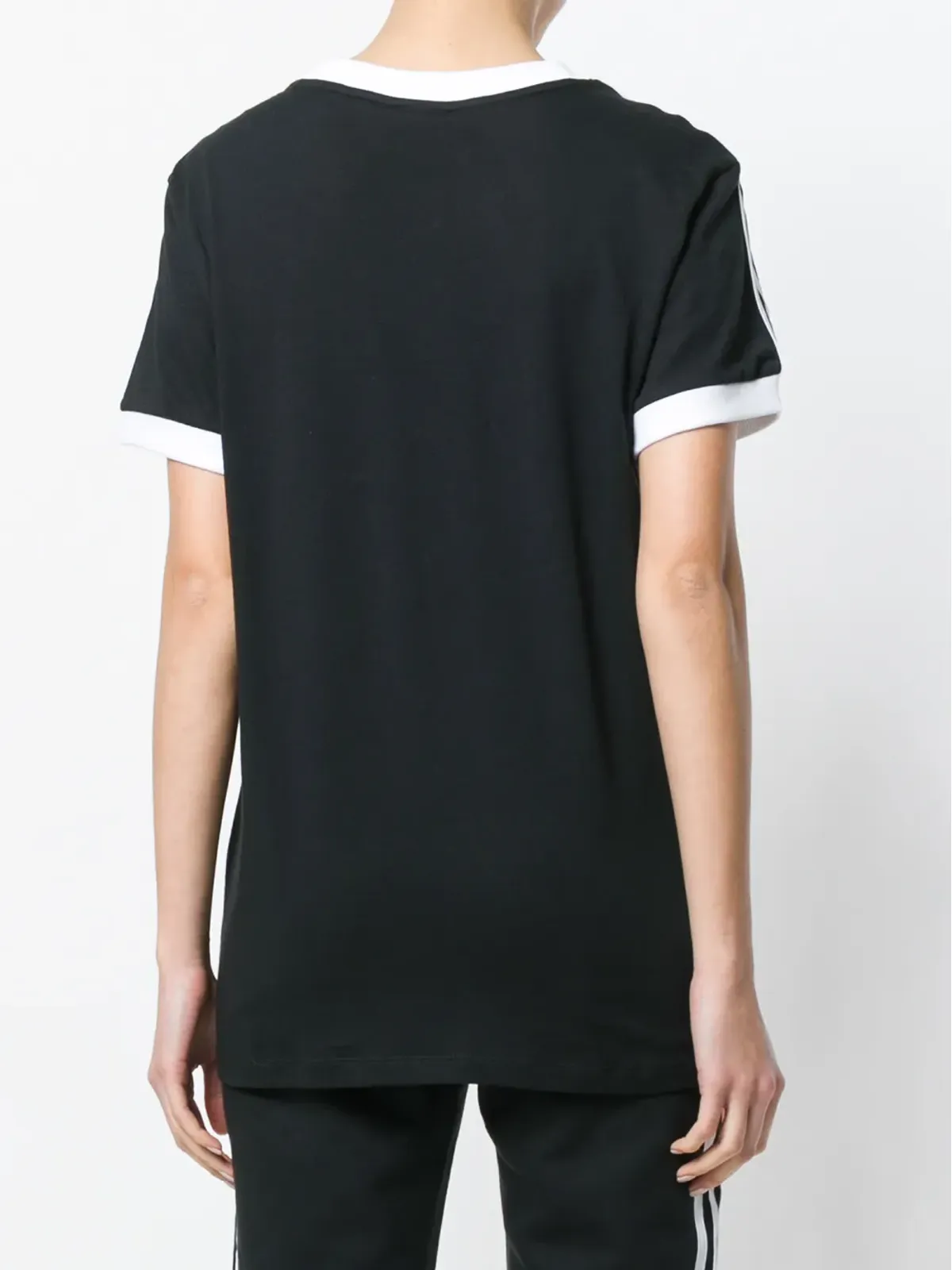 adidas クラシックストライプディテールTシャツ - 画像4