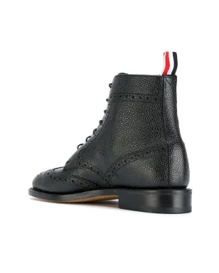 Thom Browne ウィングチップブローグブーツ レザーソール ブラック ペブルグレイン - サムネイル3