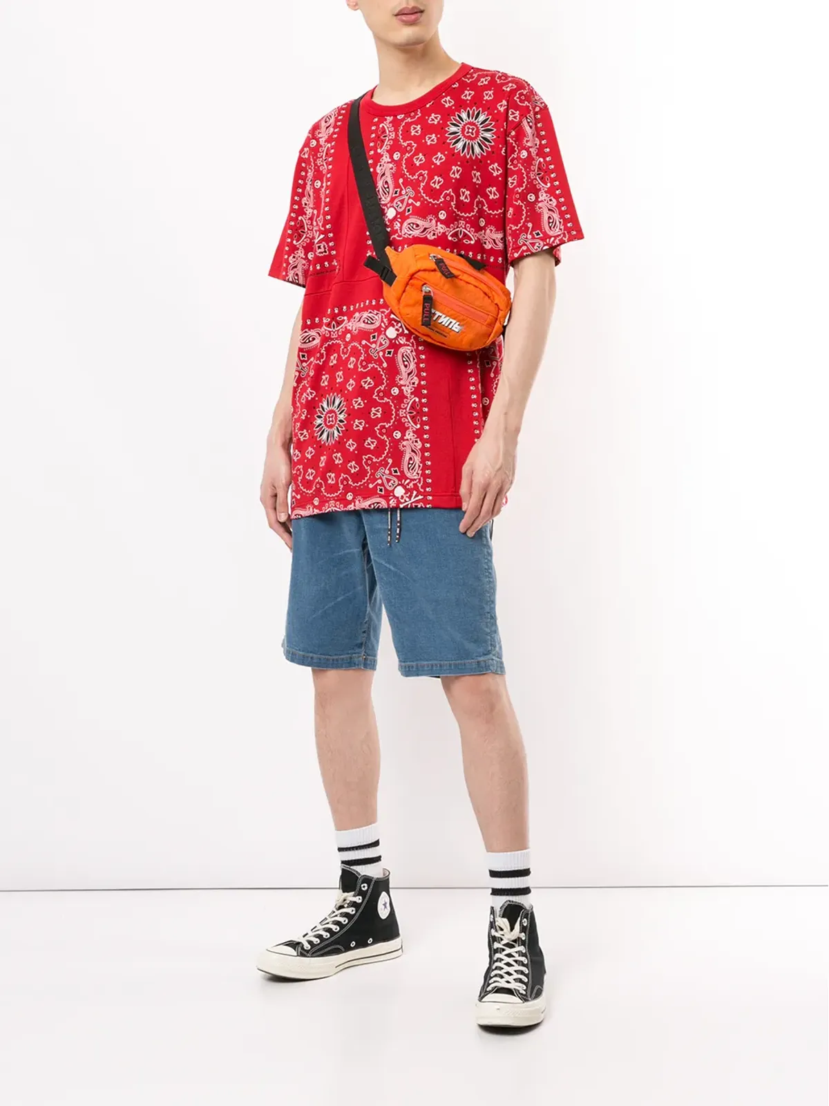Mastermind World クルーネック バンダナプリント Tシャツ - レッド - 画像2