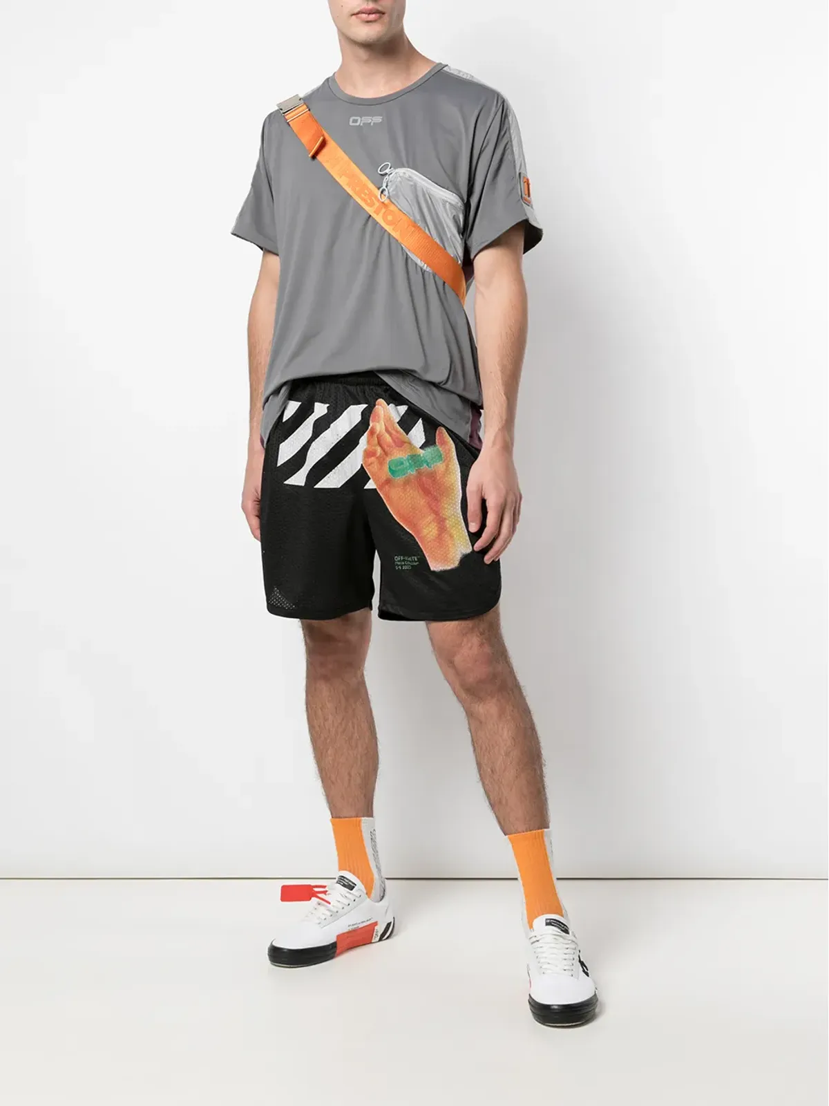 Off-White ポーチポケット付きTシャツ - 画像2