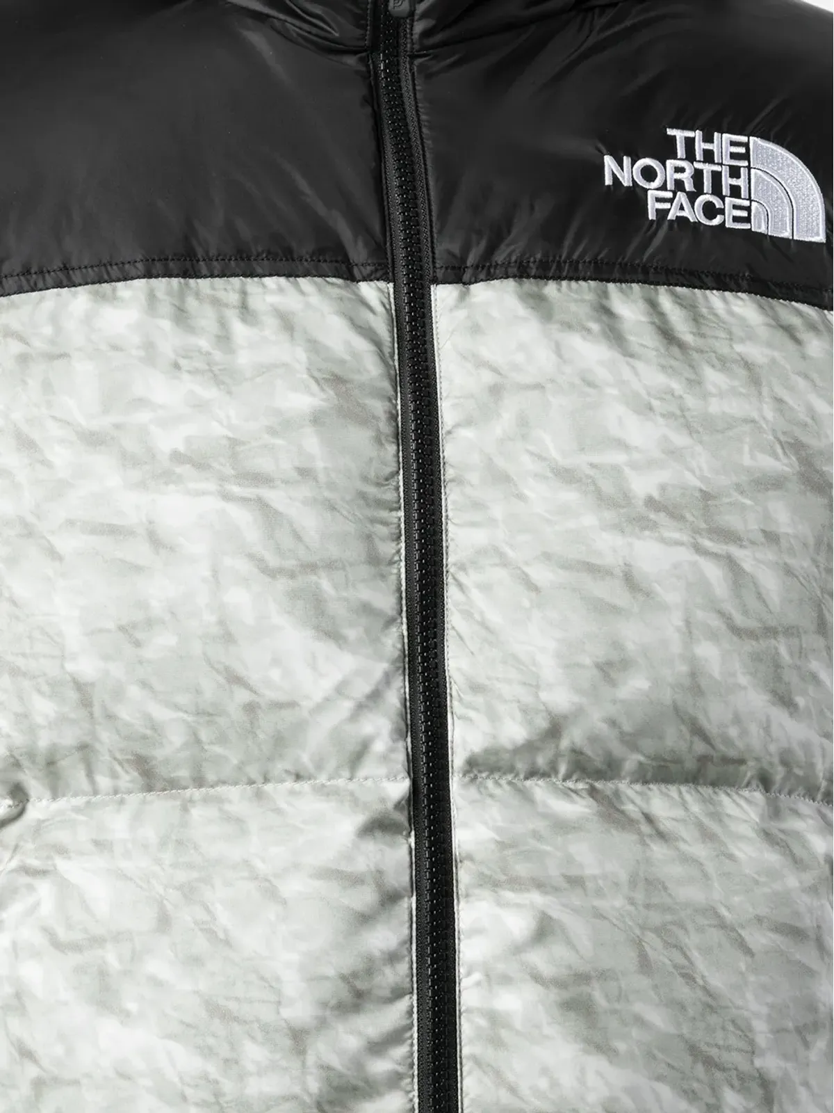 Supreme x The North Face Nuptse paper-print jacket - 画像5