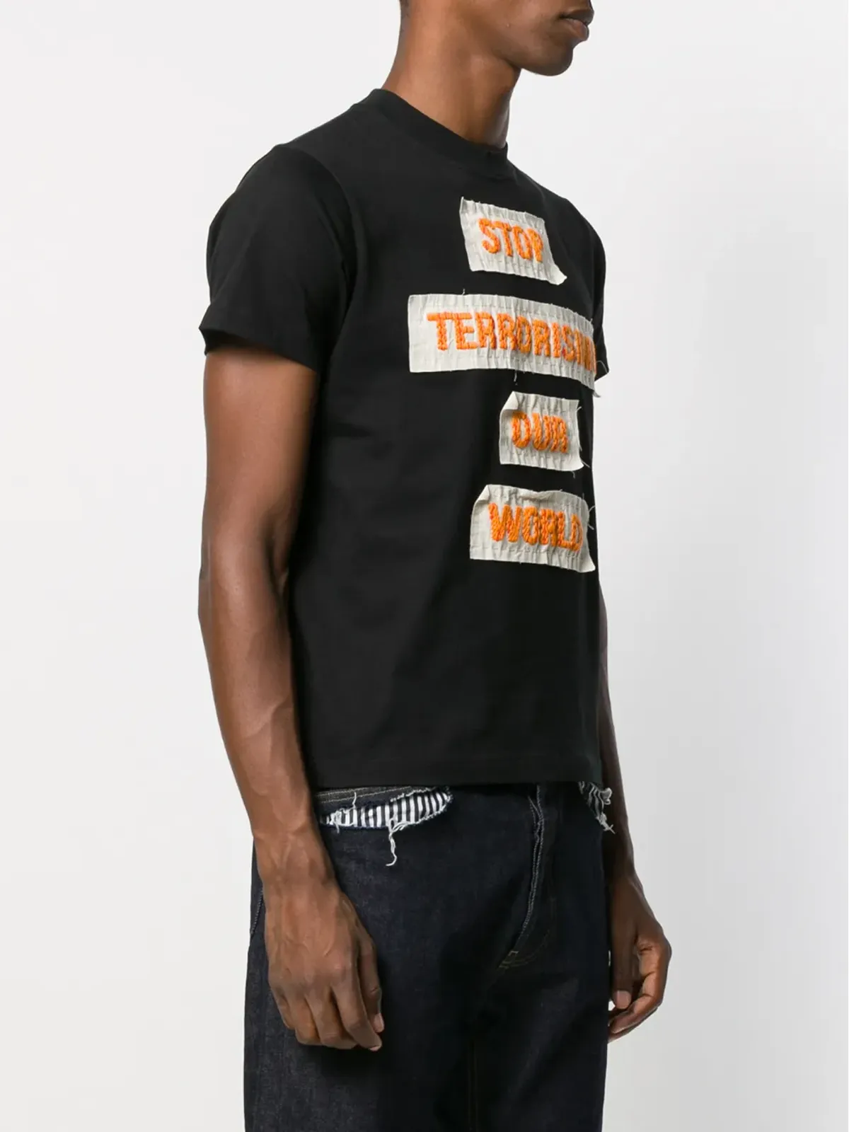 Walter Van Beirendonck Pre-Owned Stop Terrorising Our World パッチTシャツ - ブラック - 画像3