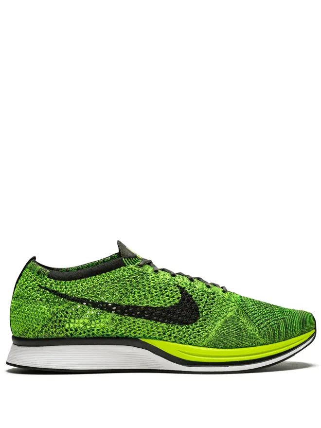 Nike Nike フライニット レーサー Volt スニーカーの商品画像